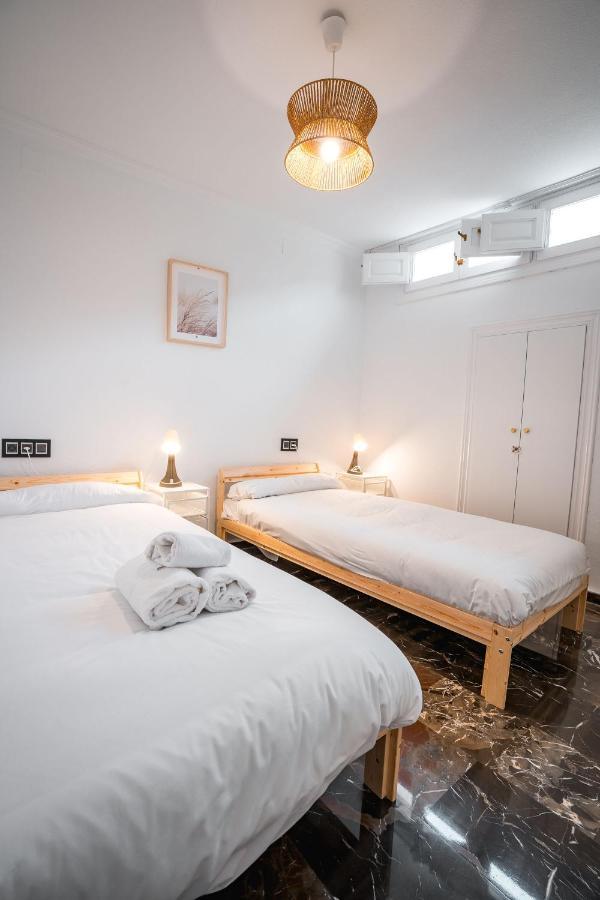 Qh Ayuntamiento 02 Apartment Granada Ngoại thất bức ảnh