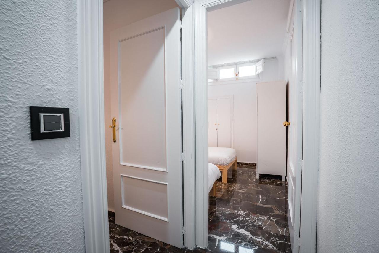 Qh Ayuntamiento 02 Apartment Granada Ngoại thất bức ảnh